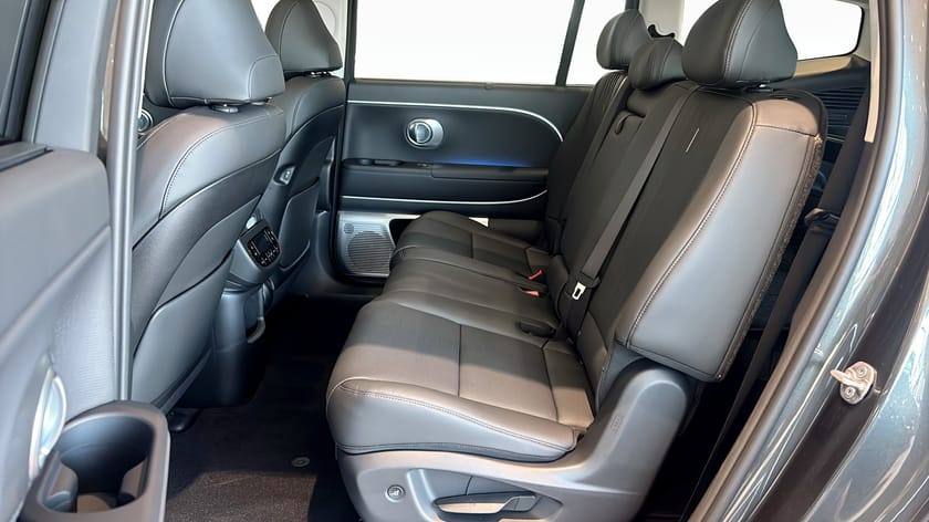 Bild 5 av Hyundai Ioniq 9 Long Range AWD 110KWH CALLIGRAPHY LINE 7-SITS 0,99% RÄNTA