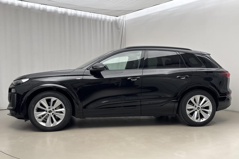 Bild 2 av Audi Q6 e-tron quattro 100kWh (388hk) S Line Tech Plus