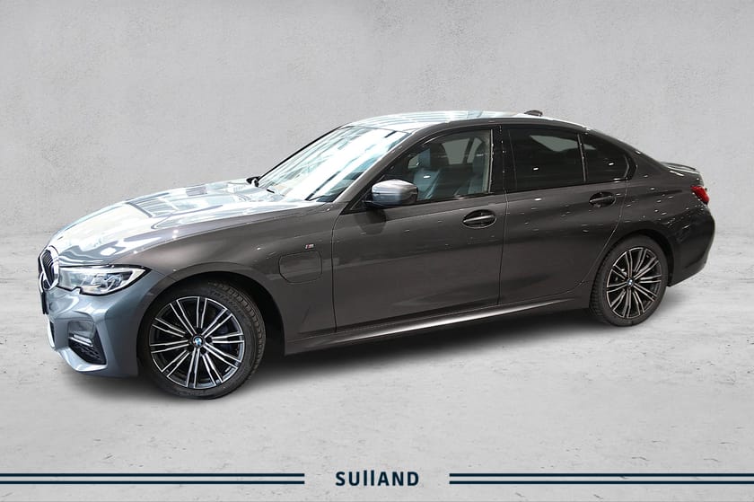 Bilde 3 av BMW 330e Sedan | LASERLYS | HIFI | ACC | HEAD-UP |