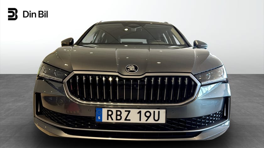 Bild 4 av Škoda Superb iV Kombi SELECTION TSI 204 DSG (Laddhybrid)