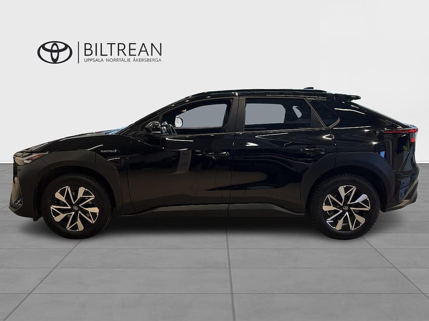 Bild 3 av Toyota bZ4X 71.4 kWh Style Vinterhjul Ingår!