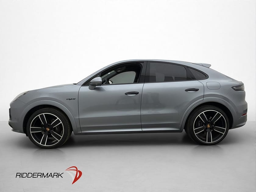 Bild 5 av Porsche Cayenne Coupé E-Hybrid Platinum Pano BOSE 360° Drag