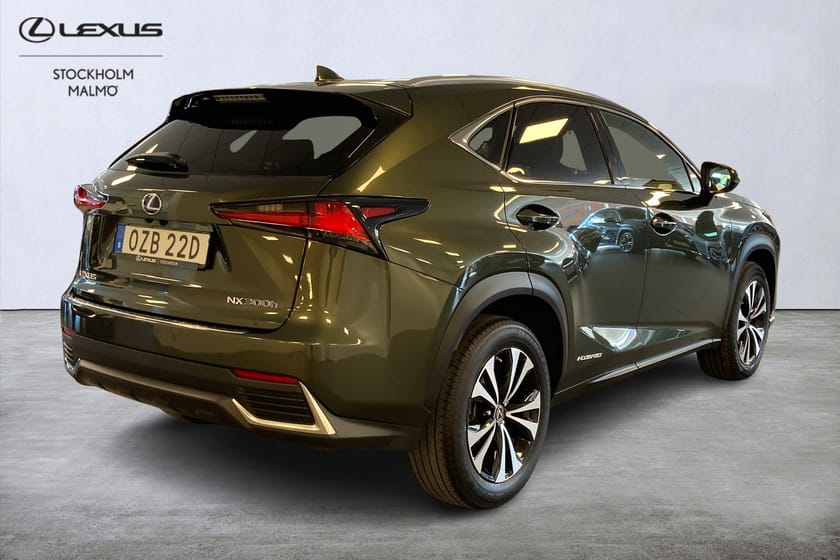 Bild 4 av Lexus NX 300h AWD Kyushu Edition Skinn Backkamera Navi