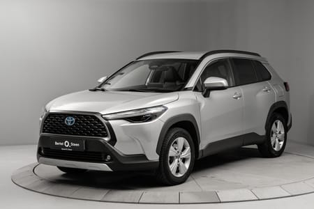 Toyota Corolla Cross Hybrid AWD-i | Adaptiv cruise | Hengerfeste