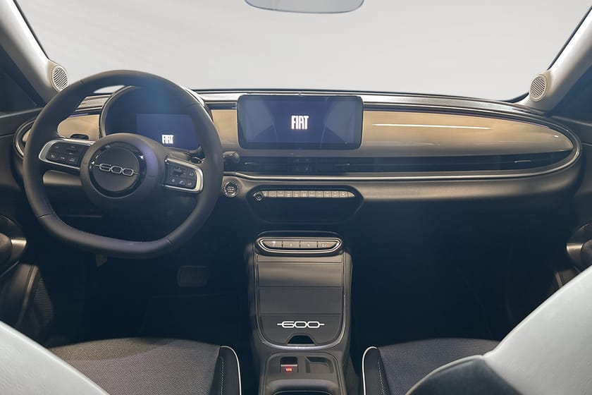 Bild 5 av Fiat 600 Hybrid 5-d SUV ICON HEV T3 FWD