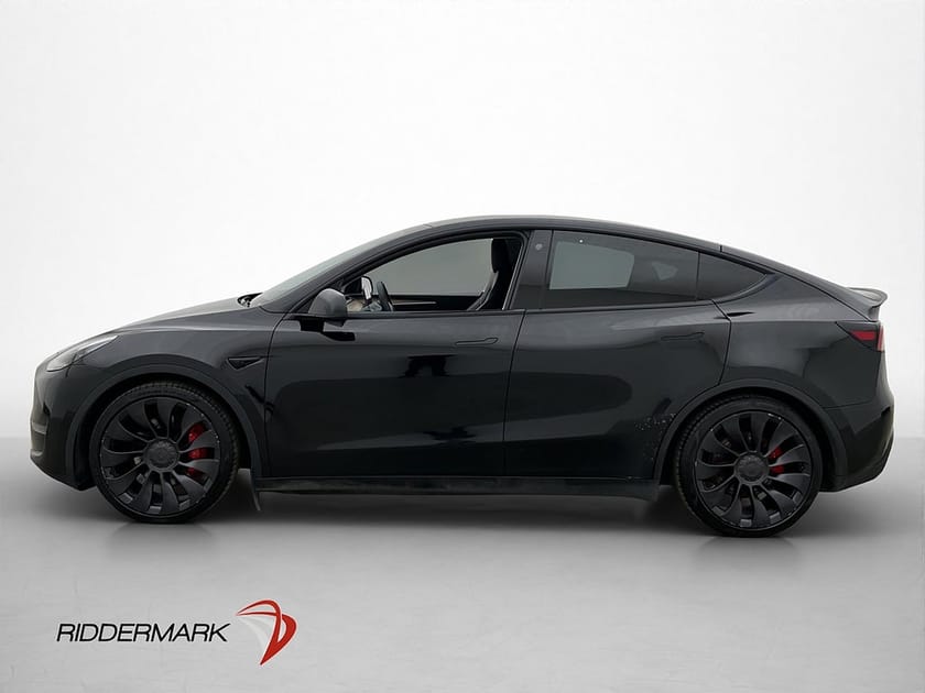 Bild 5 av Tesla Model Y Performance AWD 534hk Pano MOMS Dragkrok Skinn