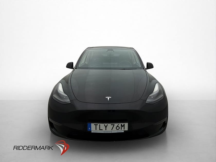 Bild 3 av Tesla Model Y Long Range AWD Dragkrok Pano Autopilot MOMS