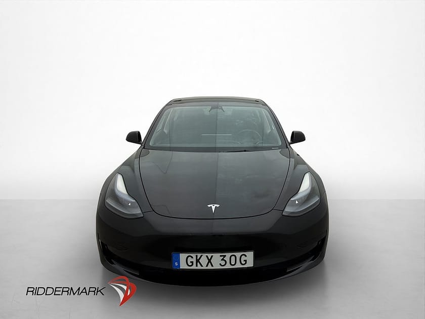 Bild 3 av Tesla Model 3 Standard Range 283hk Pano Värmepump Läder MOMS