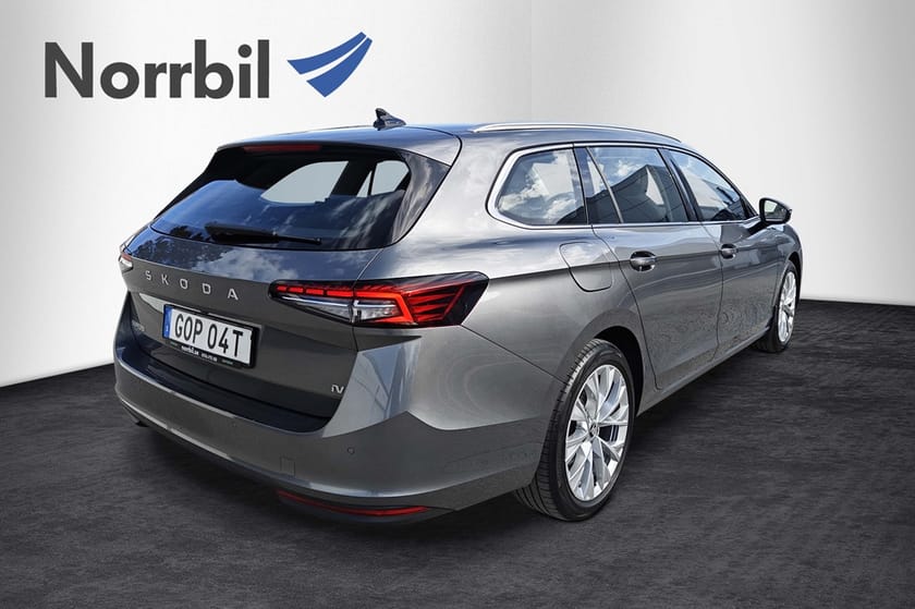 Bild 4 av Škoda Superb iV Kombi Selection 1,5 TSI 204