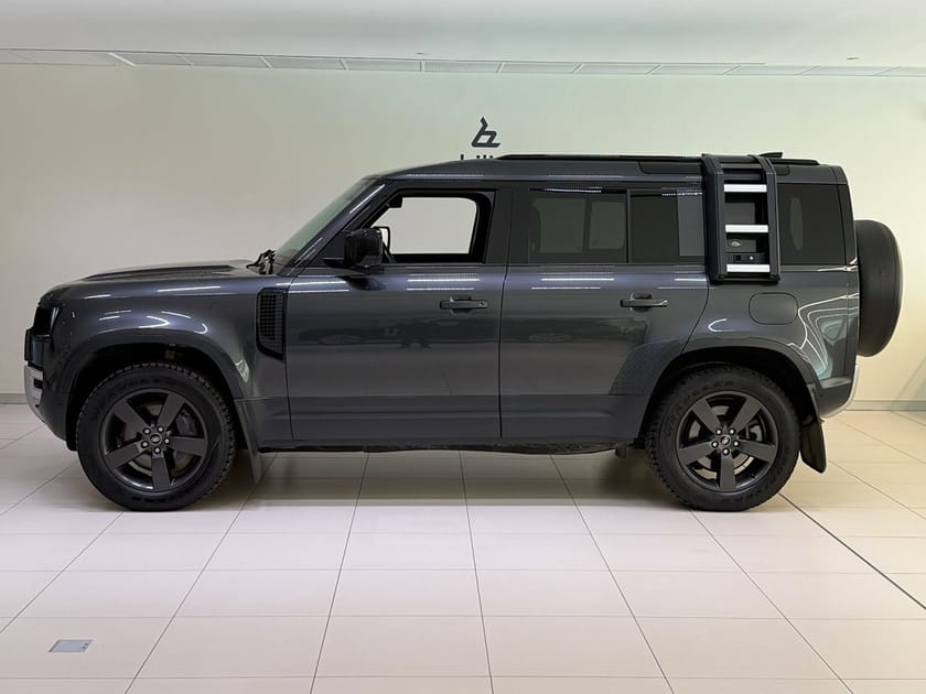 Bild 3 av Land Rover Defender P400e PHEV 110 Signature SE