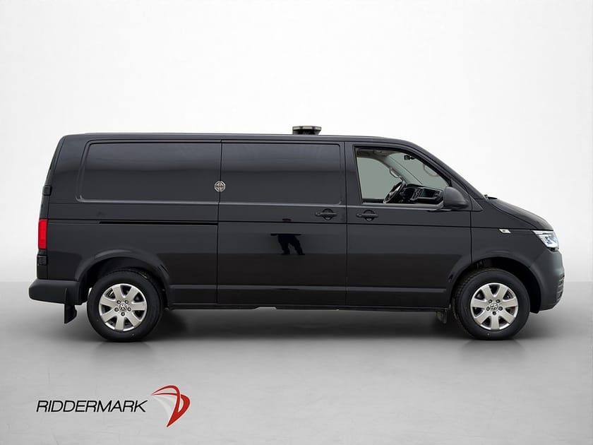 Bild 2 av Volkswagen Transporter L2 Värm Drag LED Kamera CARPLAY Moms