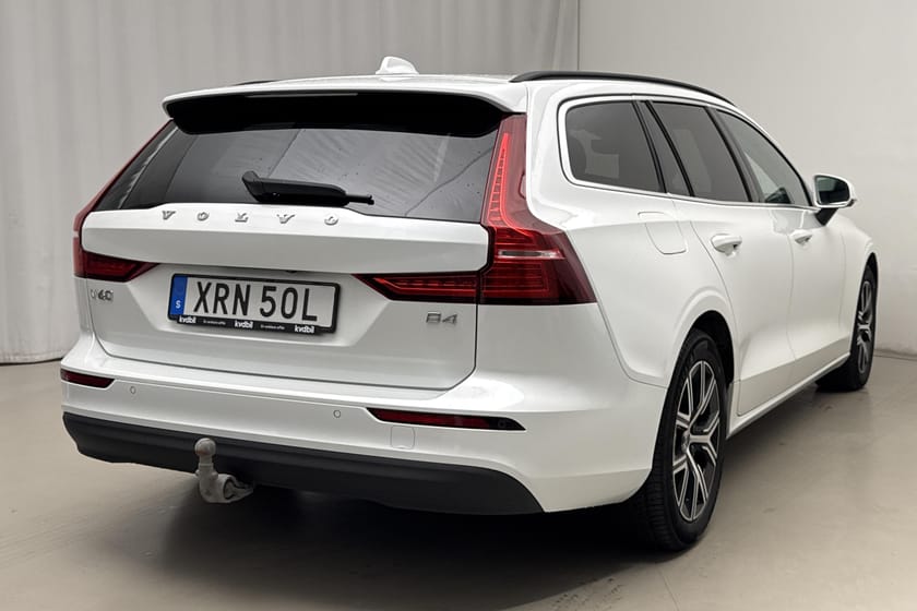 Bild 3 av Volvo V60 B4 Mildhybrid, Diesel (197hk) Core GPS Värmare