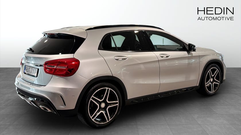 Bild 2 av Mercedes-Benz GLA 200