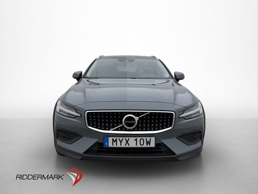 Bild 1 av Volvo V60 Cross Country B4 AWD Advanced Drag Kamera Värmare