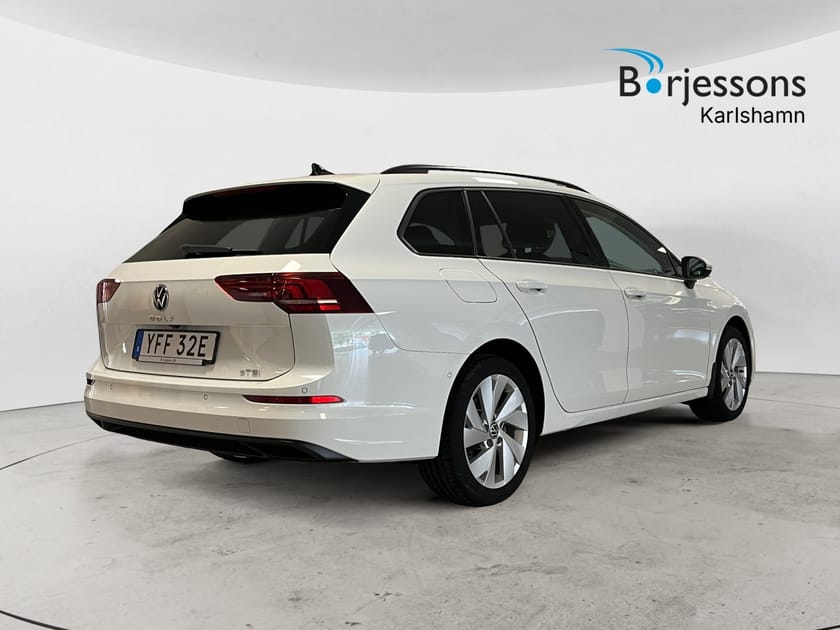 Bild 3 av Volkswagen Golf Sportscombi 1.5 eTSI 150hk DSG Drag