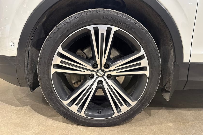 Bild 5 av SEAT Tarraco 7-seater 2.0 TDI 4Drive Xcellence 7-sits / Pano / Beats / Drag