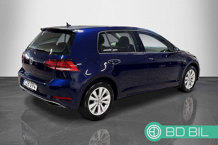 Bild 4 av Volkswagen Golf 1.0 TSI DSG VII 1.0 TSI BMT 110HK APPLE CARPLAY