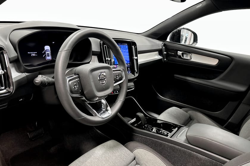 Bild 5 av Volvo XC40 B4 FWD Bensin Ultimate Dark Drag