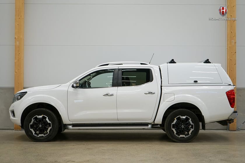 Bild 1 av Nissan Navara Dubbelhytt 2.3 dCi 4WD Taklucka Värmare Drag Läder 360