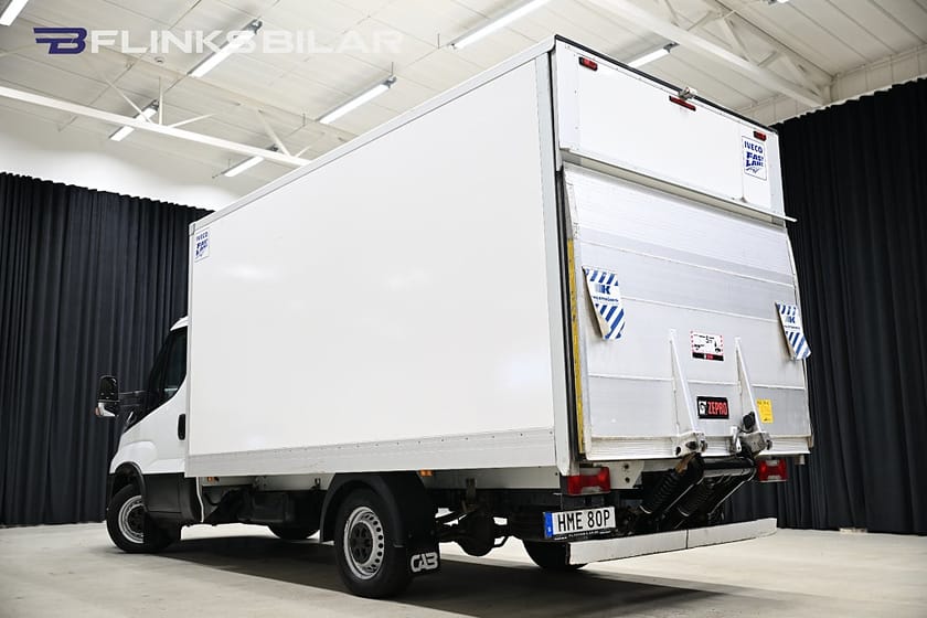 Bild 4 av Iveco Daily 35-160 Chassi Cab 156HK Automat|Volymskåp|BG-Lyft|LED|Backkamera|Leasbar