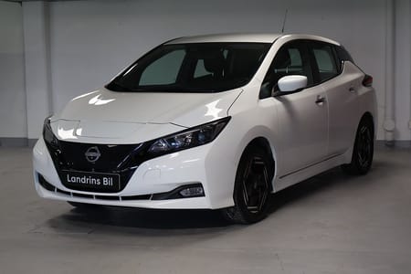 Nissan Leaf Acenta 39kWh / PL=3.195:-
