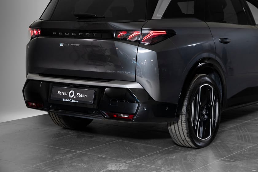 Bilde 5 av Peugeot E-5008 Dual Motor