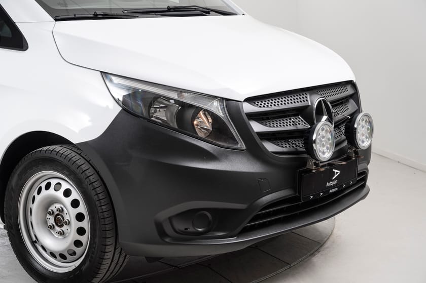 Bilde 3 av Mercedes-Benz Vito 116 CDI 4x4 3.2t A3 4MATIC 2 Seter/Cruise/Krok/Varmer