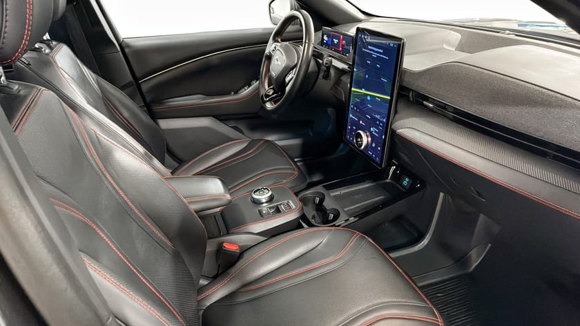 Bild 3 av Ford Mustang Mach-E Long Range AWD 351hk