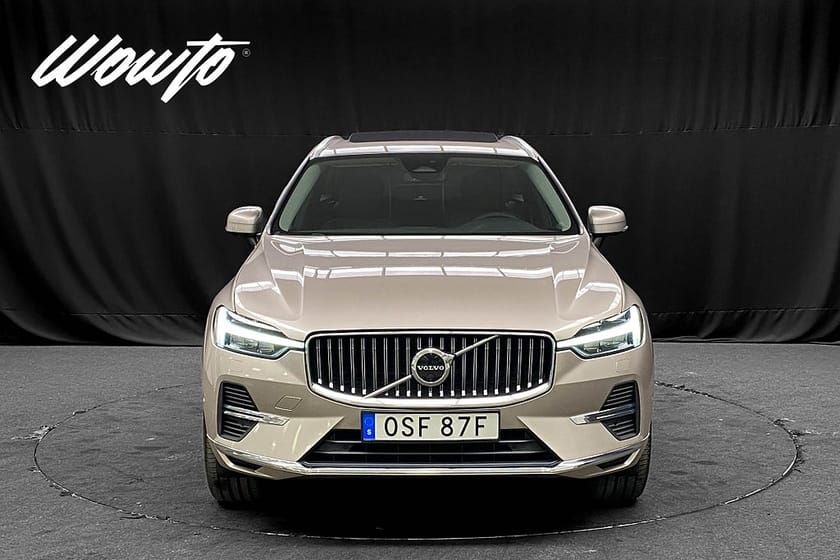 Bild 2 av Volvo XC60 Recharge T6 AWD 350HK Core Edt /Pano /Drag /Moms