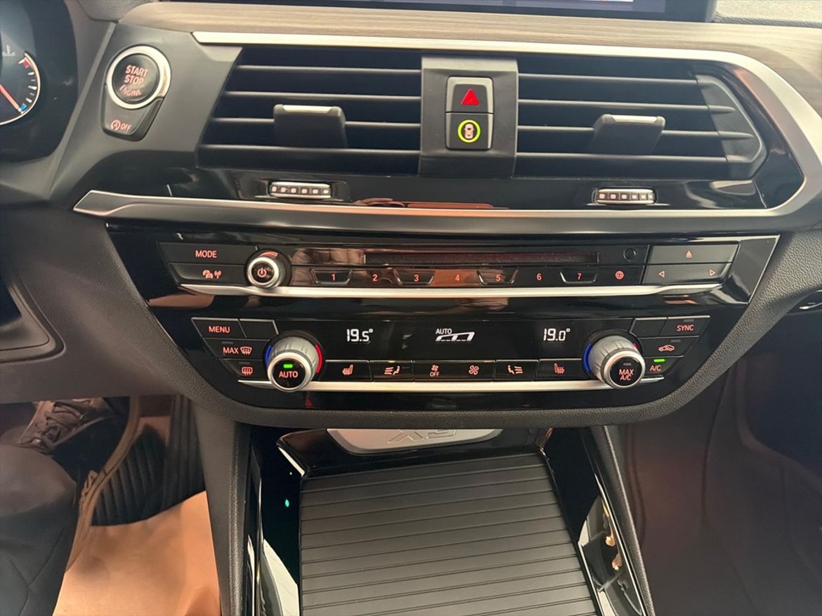 BMW BMW X3 xDrive30d — bild 14