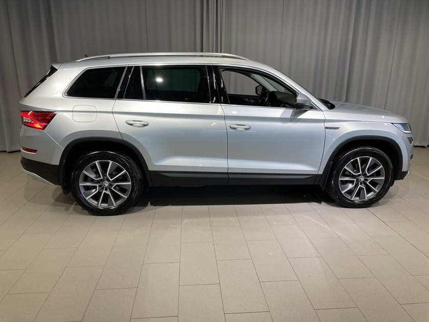 Bild 4 av Škoda Kodiaq Scout 2,0 TSI 190 DSG 4X4 7-sits, Drag/Panorama