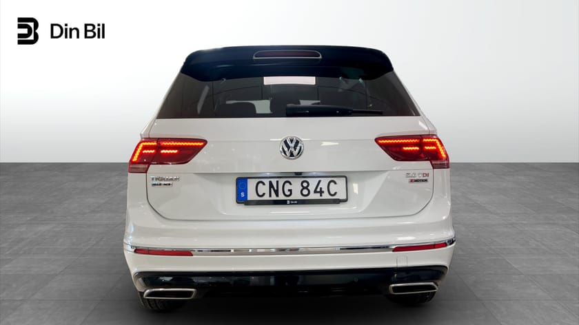 Bild 5 av Volkswagen Tiguan Allspace 7-sätes R-line 2.0 TDI 4M 190hk | 7-sits | Värmare | Drag