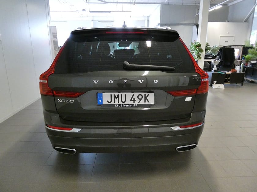 Bild 5 av Volvo XC60 Recharge T6 AWD Inscription Pano-Skinn-H&K-Värmare-SoV