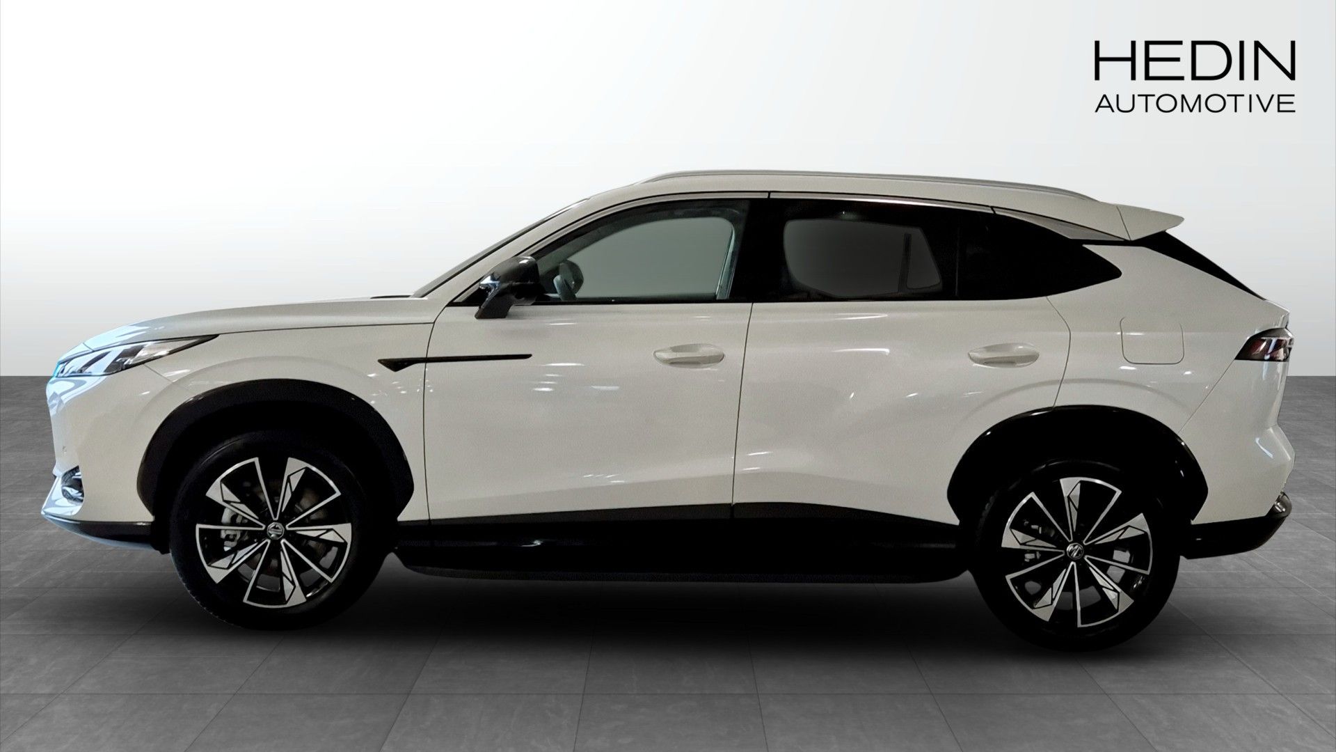 MG HS LUX PHEV, 307HK 2024, kuva 6/10