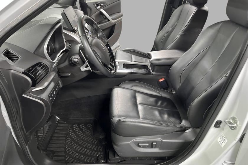 Bilde 5 av Mitsubishi Eclipse Cross PHEV Instyle, 4WD, Soltak, Skinn, 360, Head-up++