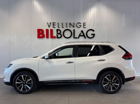 Nissan X-Trail 2.0 dCi Automat Panorama Värmare 360 Kamera Drag 7-sits
