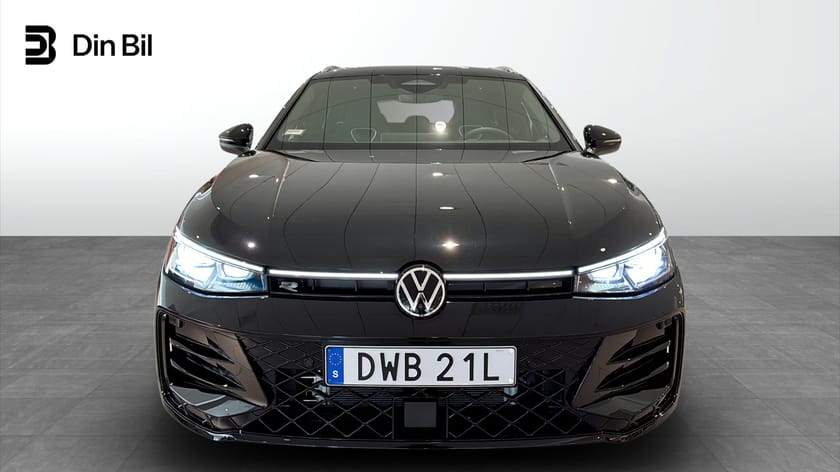 Bild 4 av Volkswagen Passat Variant eHybrid 272 DSG6 R-LINE