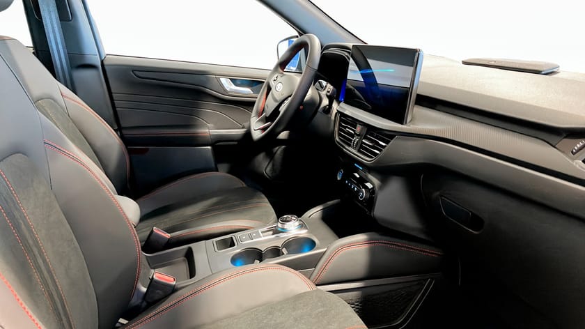 Bild 3 av Ford Kuga Plug-In Hybrid CX482 26.75 ST-LINE X 2.5 PHEV FWD 243HK BL E