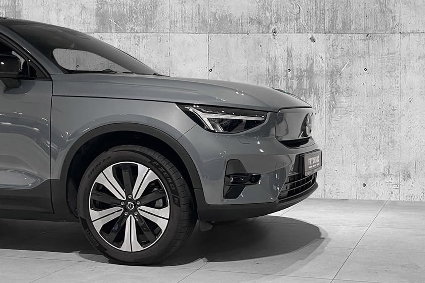 Bilde 2 av Volvo C40 Recharge Ultimate FWD KROK|PANO|20"|H&K|TONEDE