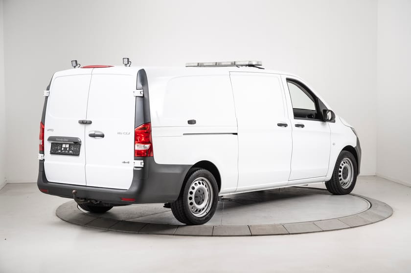 Bilde 4 av Mercedes-Benz Vito 116 CDI 4x4 3.2t A3 4MATIC aut Auksjon! Les Tekst!