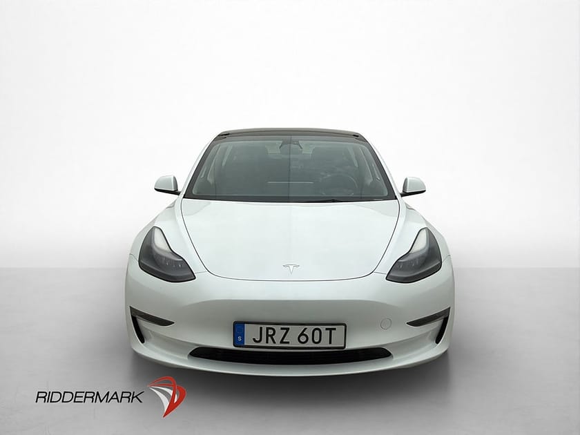 Bild 3 av Tesla Model 3 Long Range AWD Svensksåld Autopilot