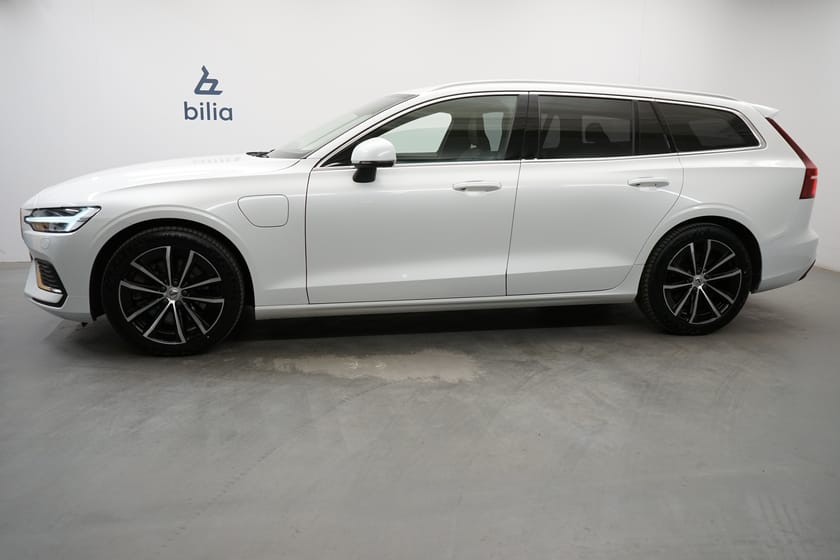 Bild 2 av Volvo V60 Recharge T6 Plus Bright, Förarstol elmanövrerad, Navigation