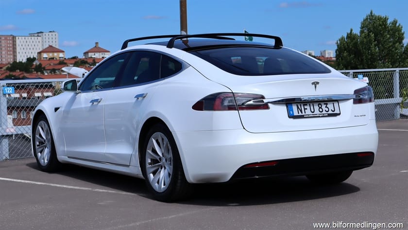 Bild 4 av Tesla Model S Long Range AWD Range+ 572hk S/V-hjul Moms