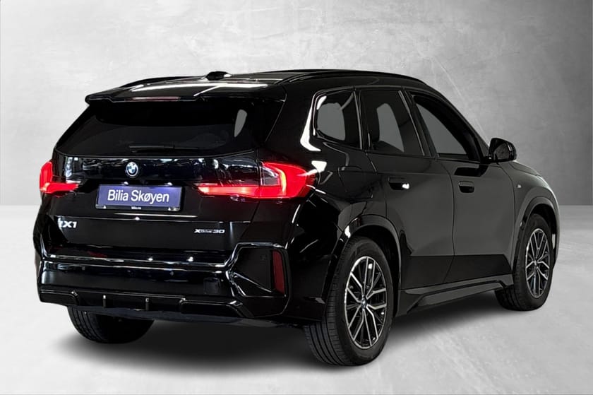 Bilde 3 av BMW iX1 xDrive30