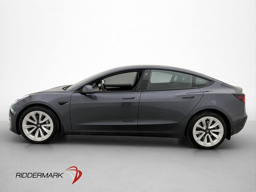 Bild 5 av Tesla Model 3 Long Range AWD Svensksåld Panorama