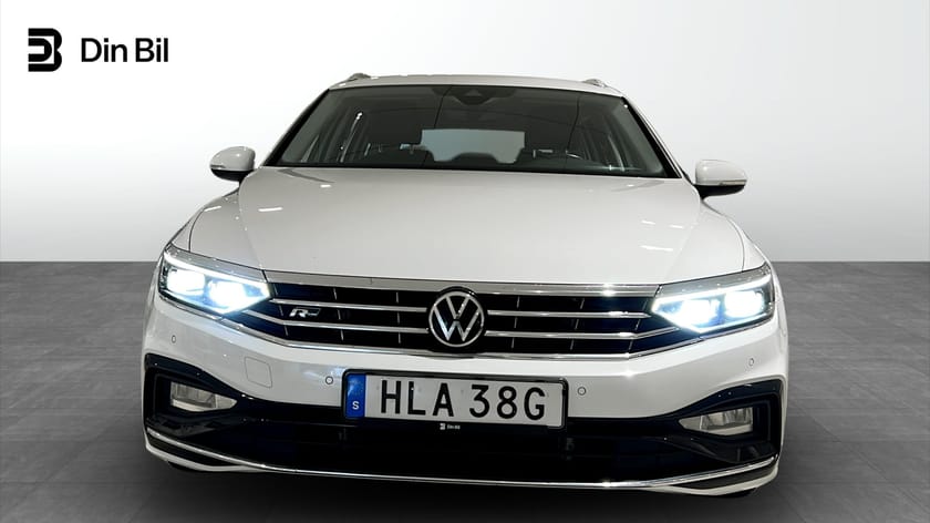 Bild 4 av Volkswagen Passat Sportscombi R-Line TDI200 DSG 4M ExecutiveBusiness/P-värmare/D