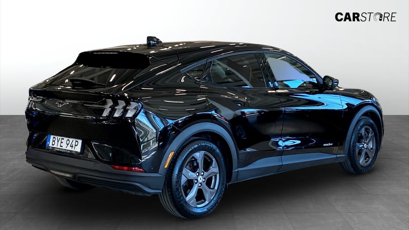 Bild 2 av Ford Mustang Mach-E Standard Range 269hk B&O - 360°