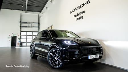 Porsche Cayenne E-Hybrid Coupé Black Edition / Leasebar / VAT