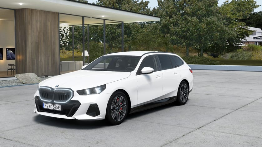 Bild 1 av BMW i5 xDrive40 Touring M Sport Pro Fully Charged Drag H K DA