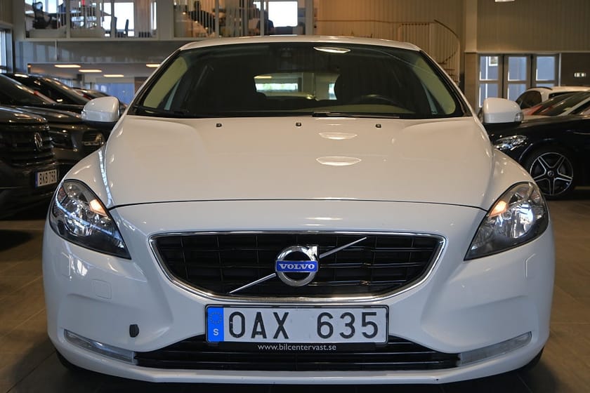 Bild 5 av Volvo V40 D2 115hk Kinetic Värmare Ny Kamrem